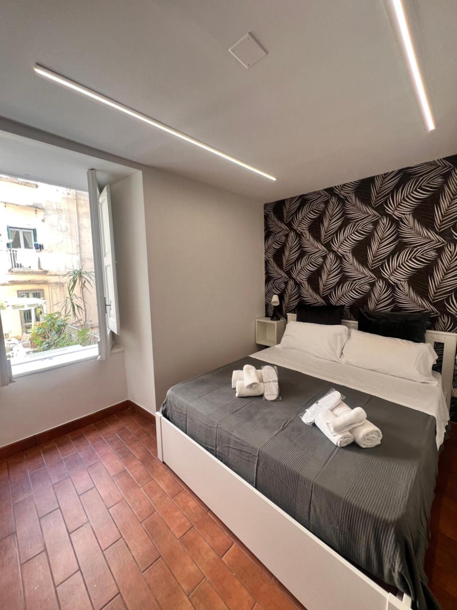 Salotto Il Grottone Napels